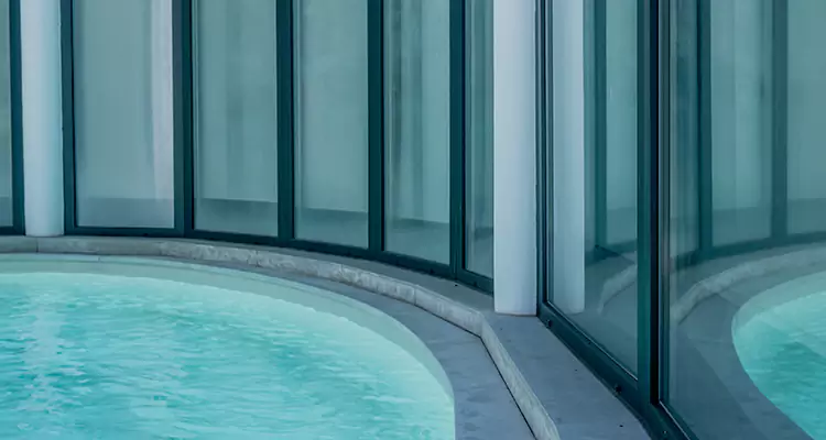 Repair Polyester Screen for Pool Enclosure in Coral Springs, FL