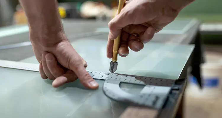Glass Scratch Repair in Coral Springs, FL