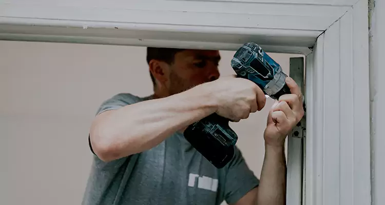 Wood Door Repair Near Me in Coral Springs, FL