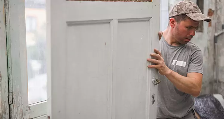 Home Front Door Replacement in Coral Springs, FL