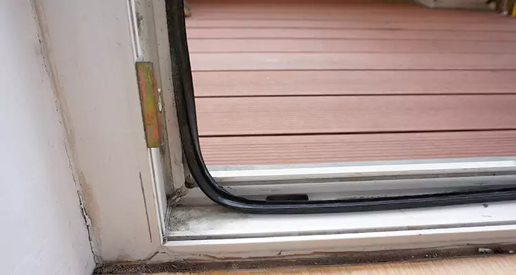Repair Patio Doors Leaking at Bottom in Coral Springs, FL