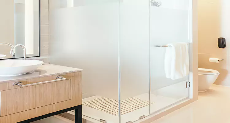 Expert Shower Door Fix and Repair in Coral Springs, FL