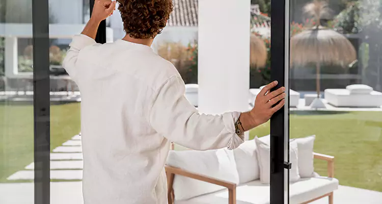Sliding Screen Door Maintenance for Closing Issues in Coral Springs, FL