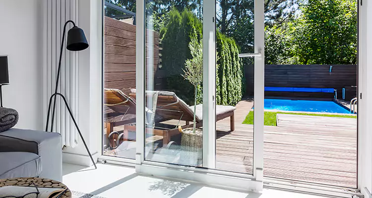 Fixing A Sliding Screen Door Roller in Coral Springs, FL