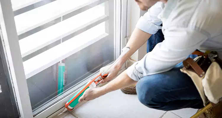 Dap Window Caulk Repair in Coral Springs, FL